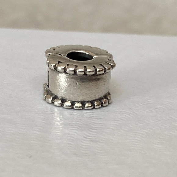 pandora silver clip on charm / stopper - Picture 8 of 8